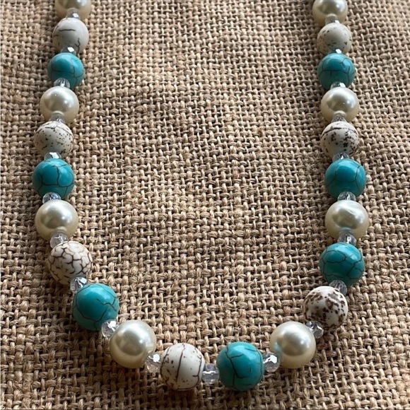 Turquoise necklace Adjustable with crystals extender New - Picture 6 of 10